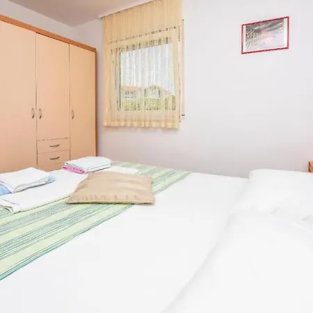 Aurel Suites- One Bedroom With Balcony *