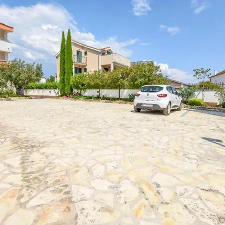 Aurel Suites- One Bedroom With Balcony